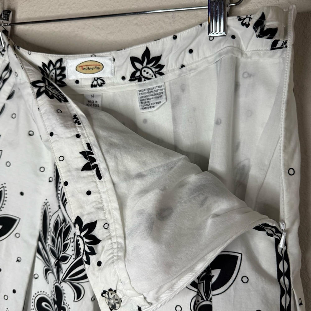 Talbots Paisley Print Skirt A-line Beaded Pleated White & Black Women’s Size 14 - Picture 3 of 9
